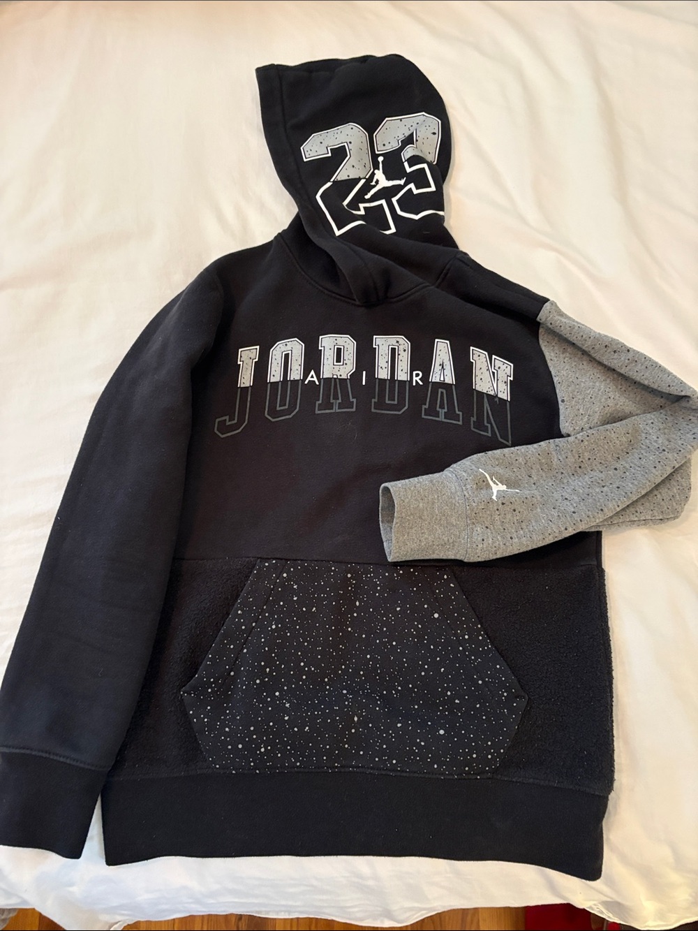 Boys M 10-12 Jordan Black & Grey Hoodie with 23 Hood Graphic